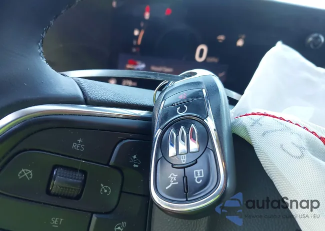 KL4AMESL9RB182144: 42799970