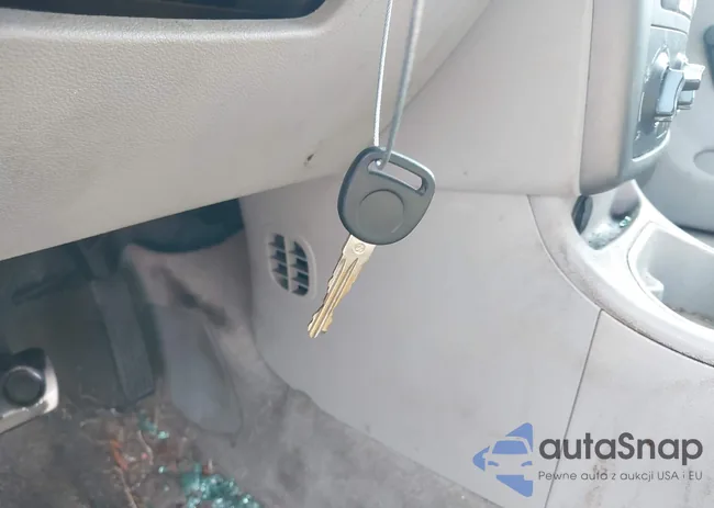 1G1AS58H797202899: 42800102