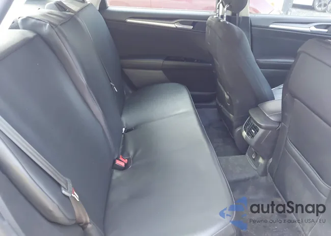 3FA6P0LUXDR349019: 42800125