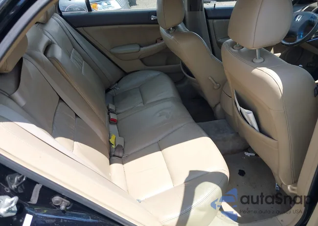 1HGCM568X5A181428: 42800173