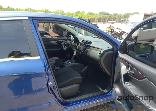 JN1BJ1AV3MW300854: 42800348