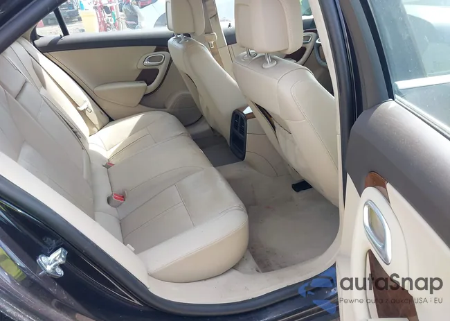 YS3GN4AR5B4002805: 42800427