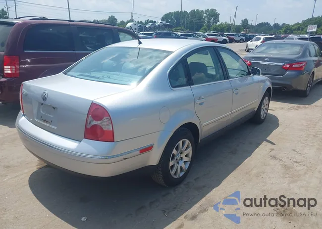 WVWPD63B32P446818: 42800453