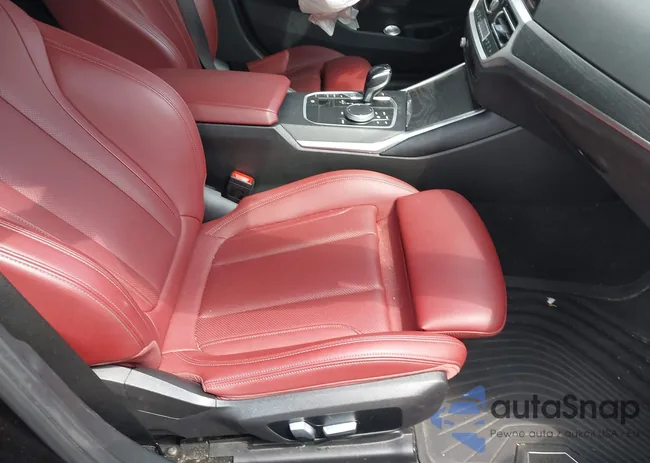 3MW5R7J03N8C32301: 42800533