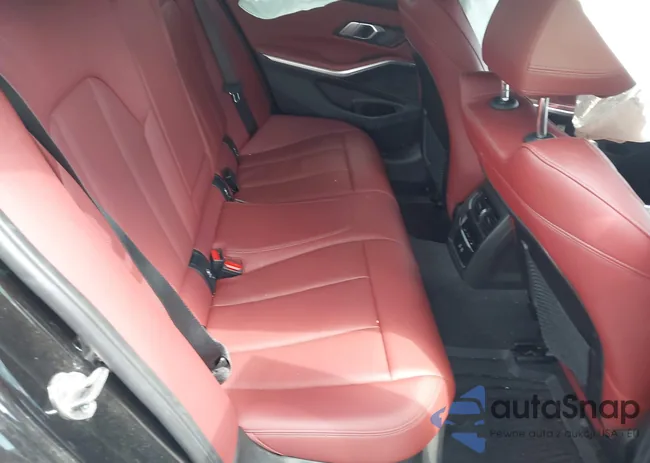 3MW5R7J03N8C32301: 42800533