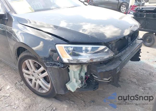 3VW2K7AJ1FM351618: 42799613