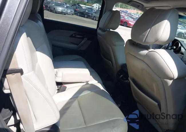 2HNYD2H72AH520079: 42799793