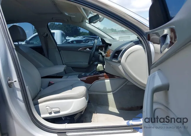 WAUGFAFC4EN143061: 42800992