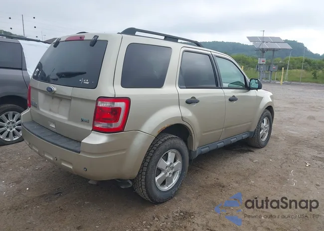 1FMCU9DG7CKC74331: 42800996