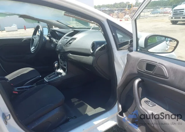 3FADP4EJ8JM114709: 42801034