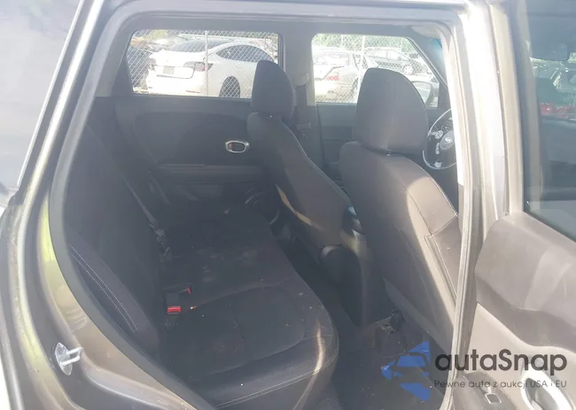 KNDJN2A24J7536413: 42801181