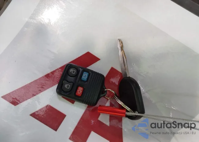 1FMEU64E06UB09221: 42801261