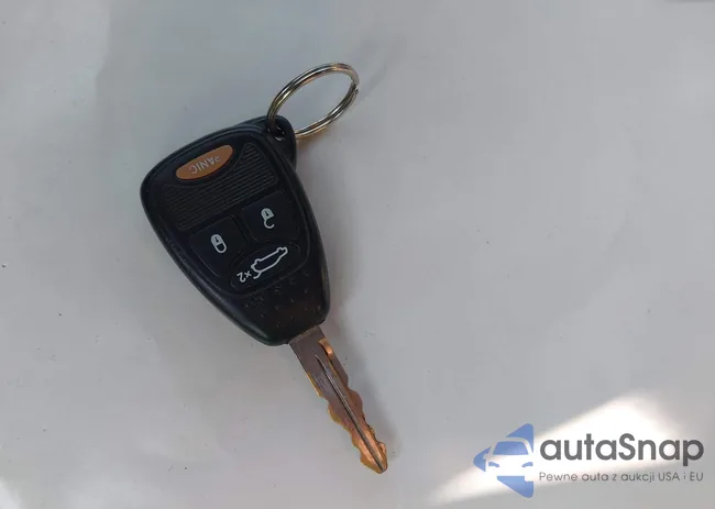 1C3LC45KX8N288103: 42801314