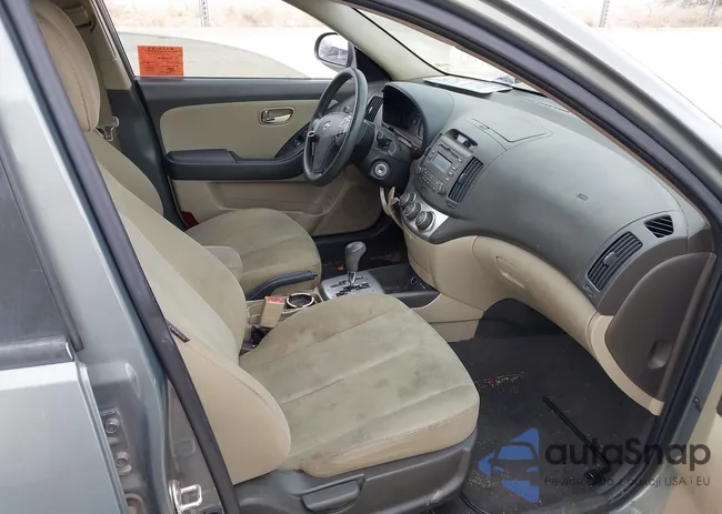 KMHDU4AD4AU837709: 42801327