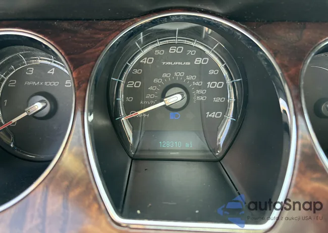 1FAHP2FW3AG125031: 42801338