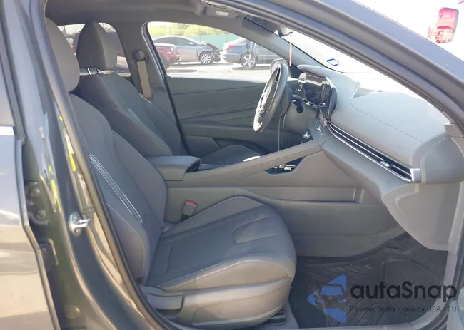 KMHLS4DGXRU745538: 42800626