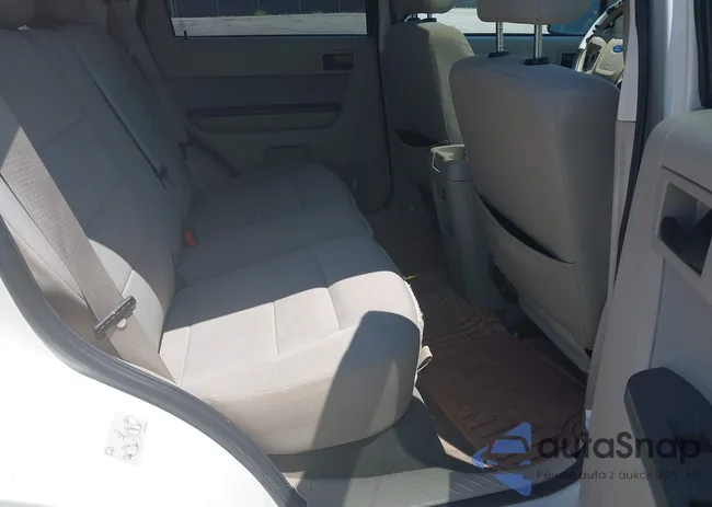 1FMCU0D71CKB16689: 42800631