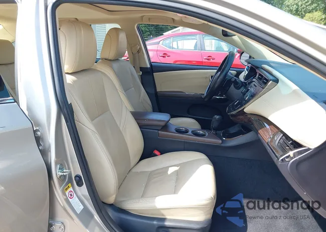 4T1BK1EB9EU131510: 42800658