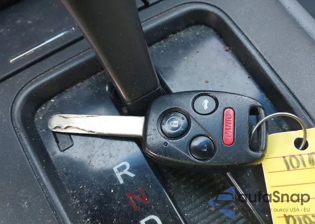 1HGCM66366A054073: 42800661