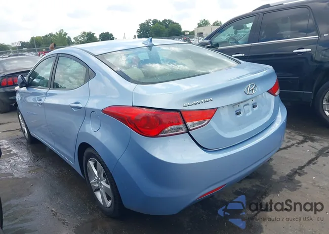 KMHDH4AE2CU265832: 42800820