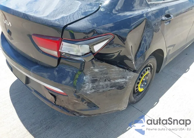 3KPA24AD3PE568171: 42800953