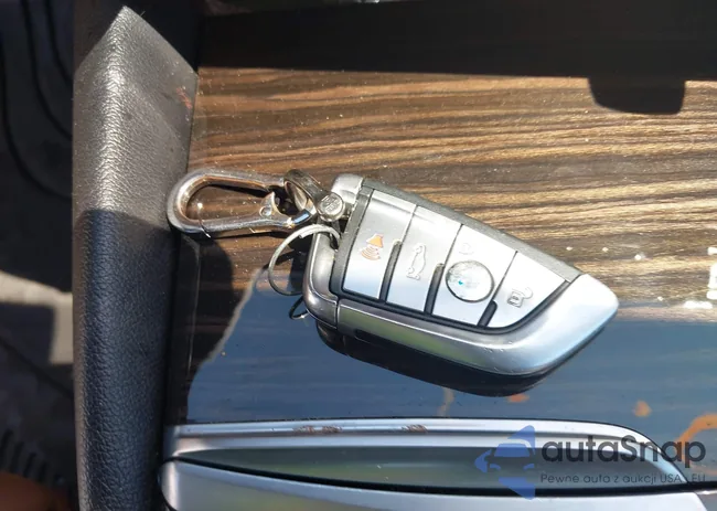 WBAJE7C34HG886859: 42801997