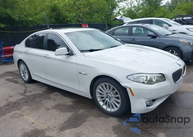 WBAFR7C56CC808076: 42802088