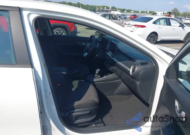 3KPF24AD4LE219746: 42802091