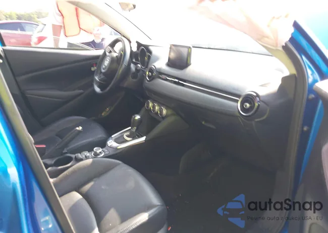 3MYDLBYV7KY523952: 42802149