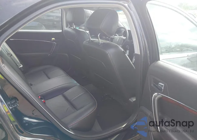 3LNHL2JC7CR824799: 42802285