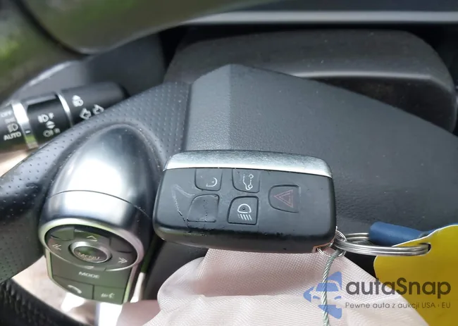 SALWR2PFXGA656810: 42802315