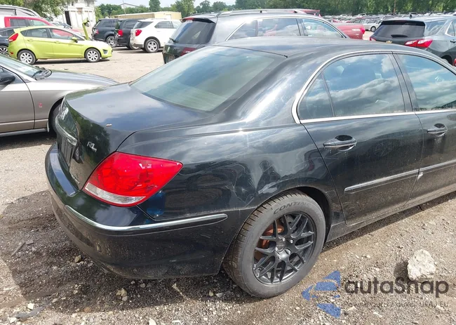 JH4KB16688C002964: 42802441