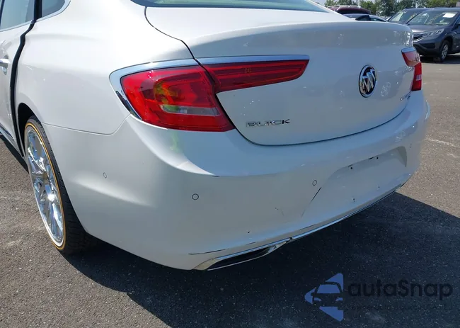 1G4ZS5SS5JU148910: 42801674