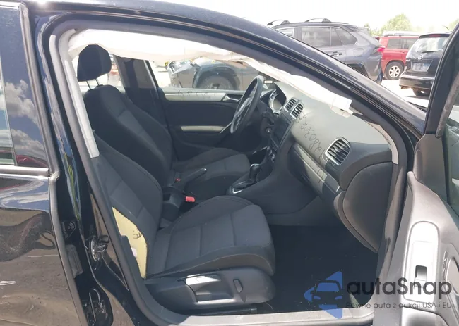 WVWDB7AJ4CW322749: 42803028