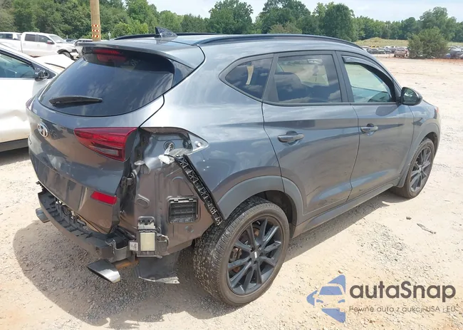 KM8J33AL2KU921195: 42803101