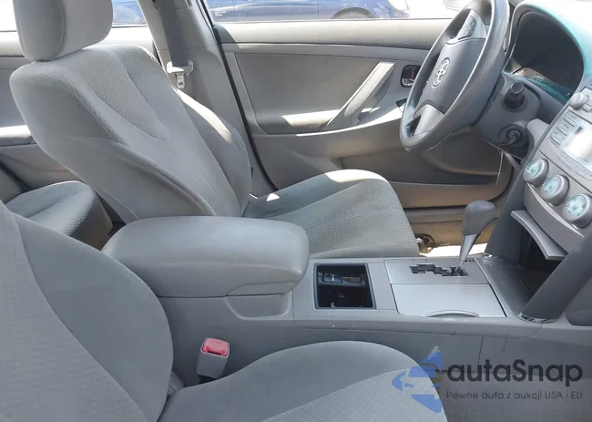 4T1BE46K79U370728: 42803304