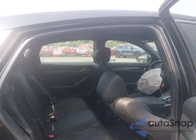 1HGCV2F38LA007256: 42803393