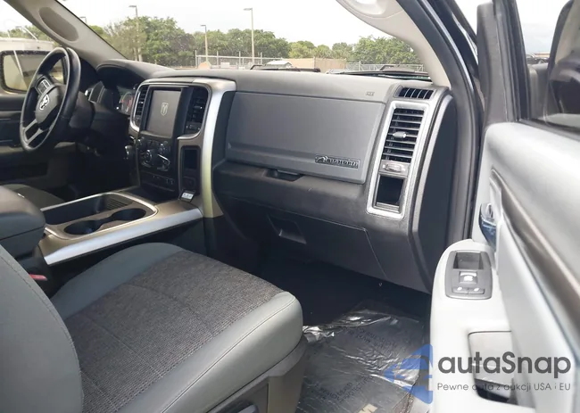 1C6RR7GG2JS218530: 42803515