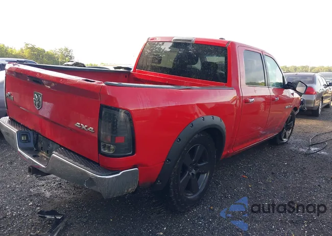 1D3HV13T59J525411: 42803526