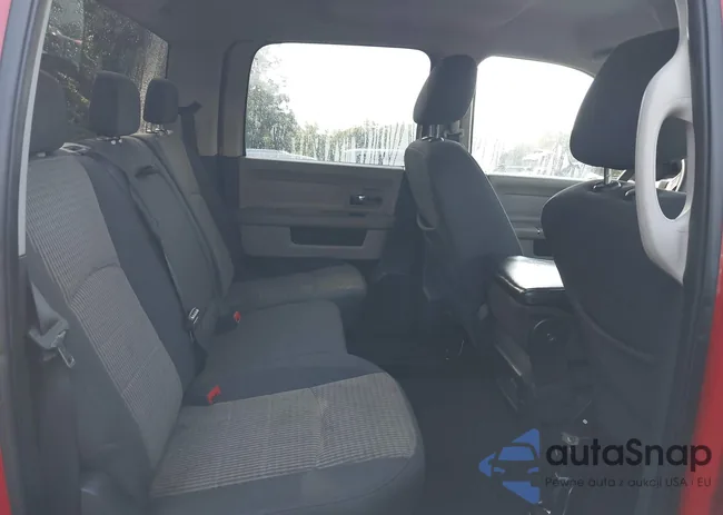 1D3HV13T59J525411: 42803526