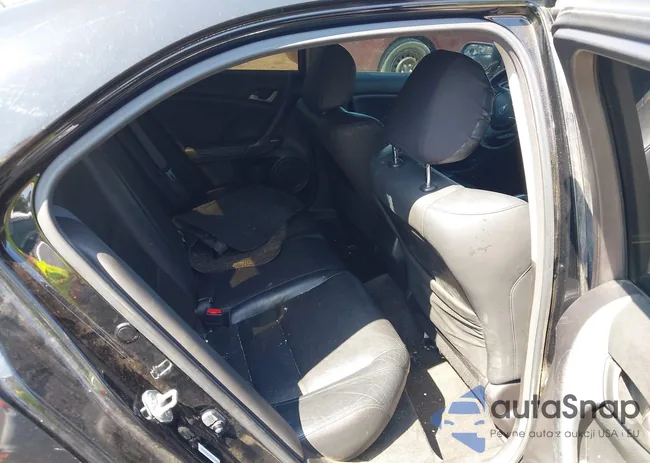 JH4CU2F68AC019970: 42802584