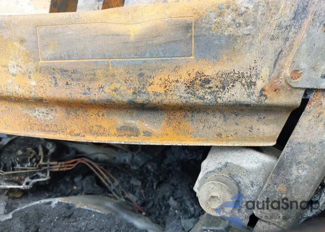 1GNERGKW5MJ235572: 42802643