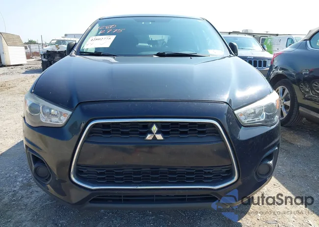 4A4AR3AUXFE043522: 42802775