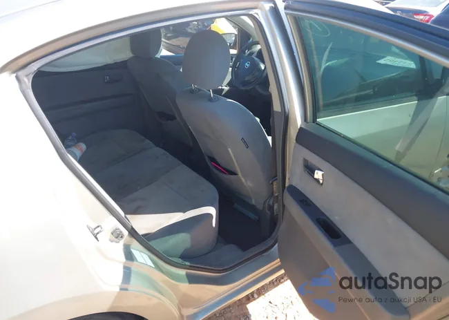 3N1AB61E29L628088: 42802817