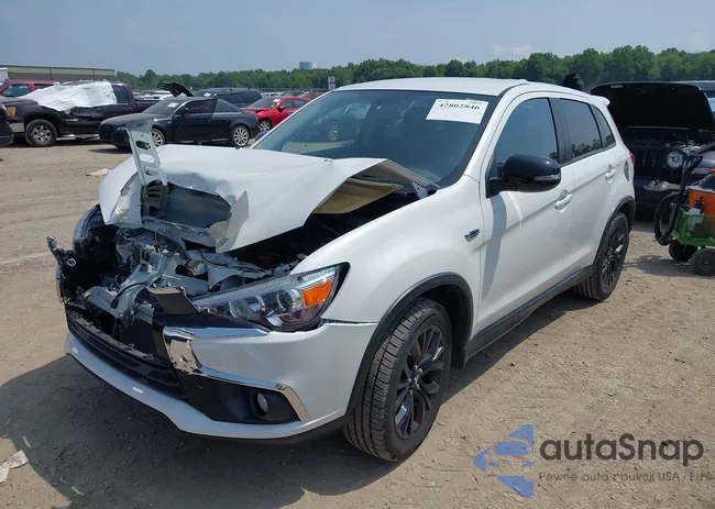 JA4AP3AU8HZ034174: 42802846