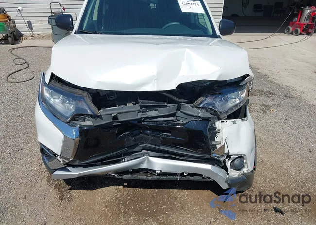 JA4AZ2A33JZ004601: 42802924