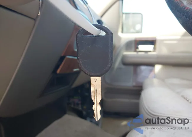 1FTPW14524KC68941: 42804285