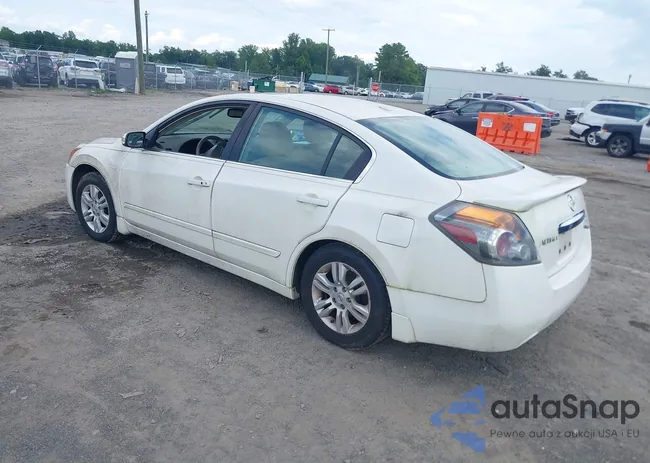 1N4AL2AP4AC184304: 42804351