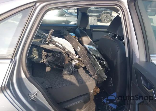 3VW7X7BUXSM062411: 42804437