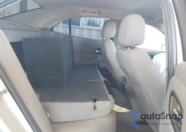 1G11A5SA9DF142797: 42804454